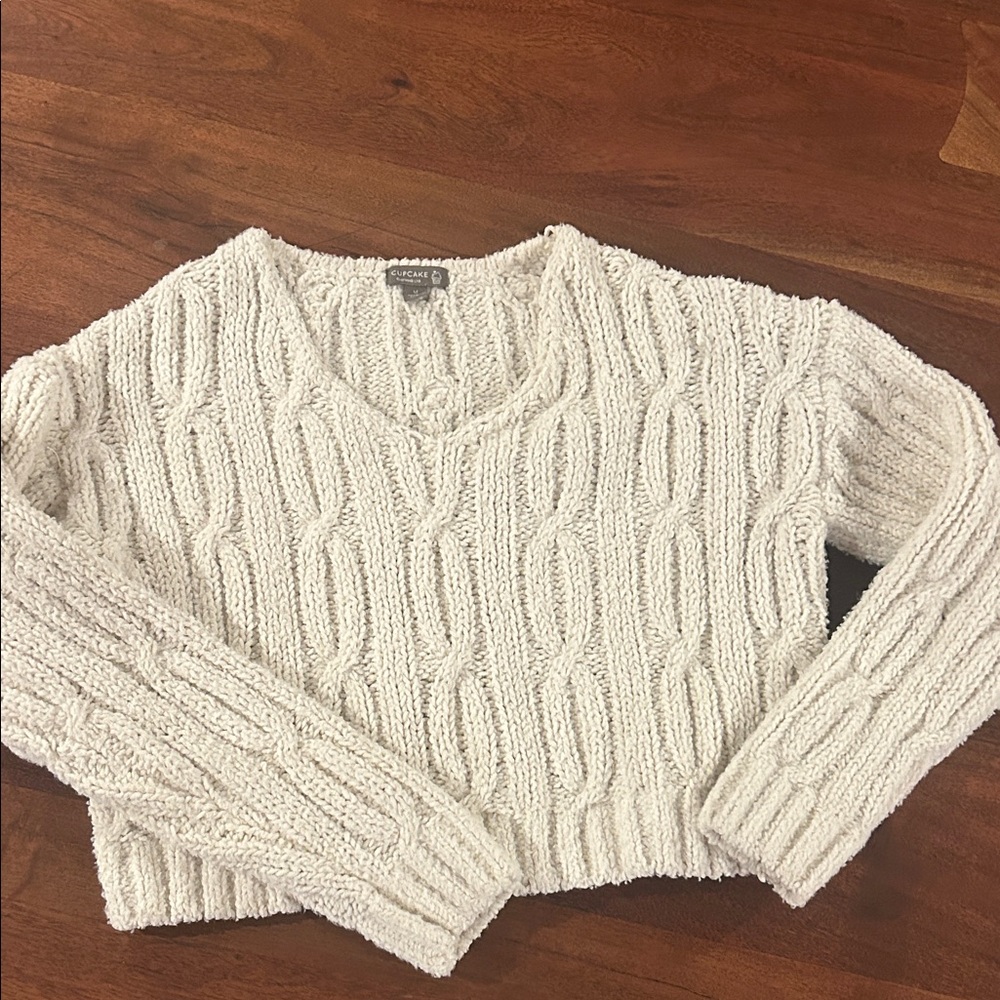 V-Neck Cable Knit Sweater - Cream